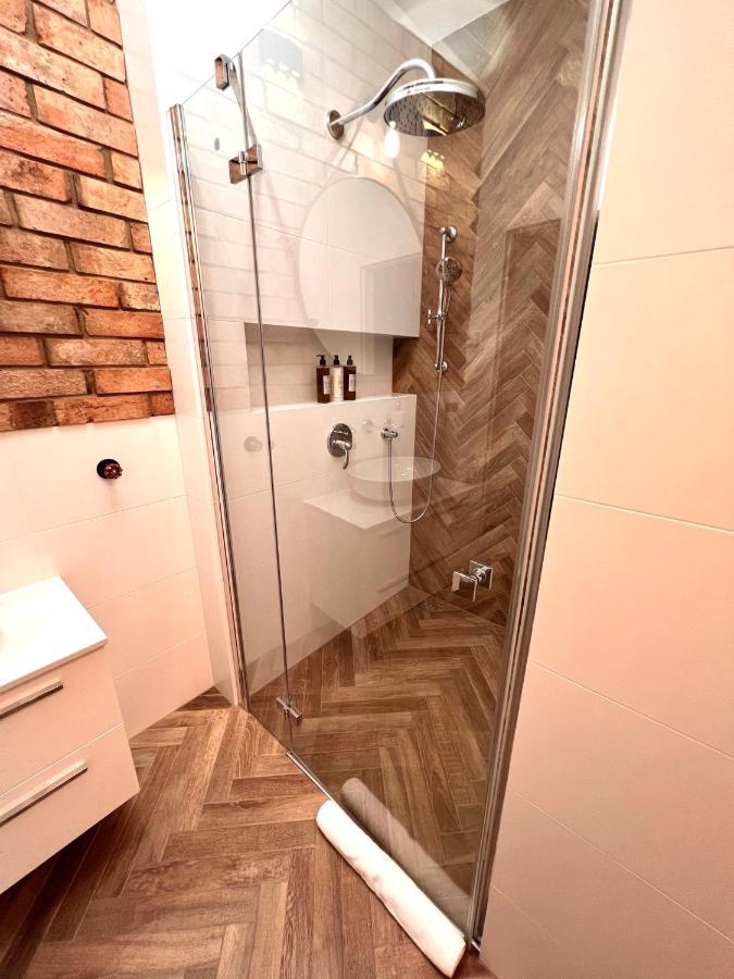 Brick Castle - Apartament Ulrich Wroclaw Dış mekan fotoğraf